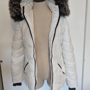 YMI White Puffer/ Down Jacket Coat with Detachable Fur Trim Hood + Free Beanie
